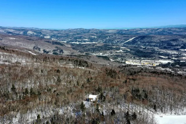 $2,000,000 | 1300 Mountain Road, Ludlow, VT 05149