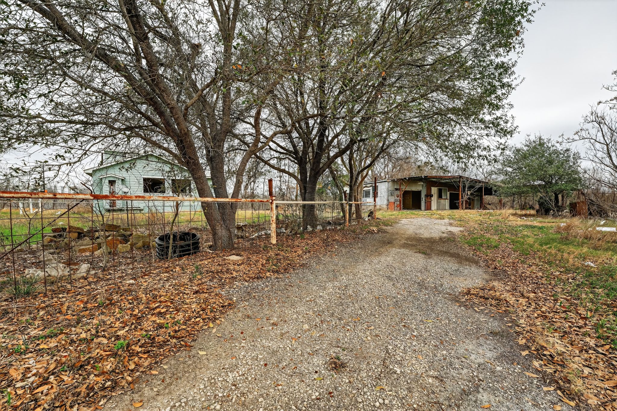 11223 Tom Sassman Road Austin, TX 78747 - Photo 29 of 40