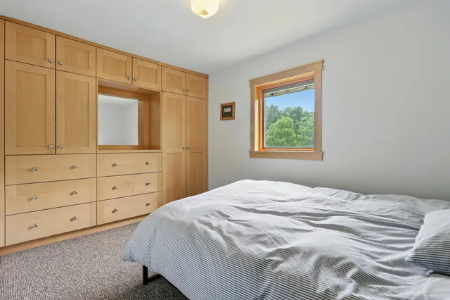 $499,000 | 19316 Miller Road, Sandstone, MN 55072