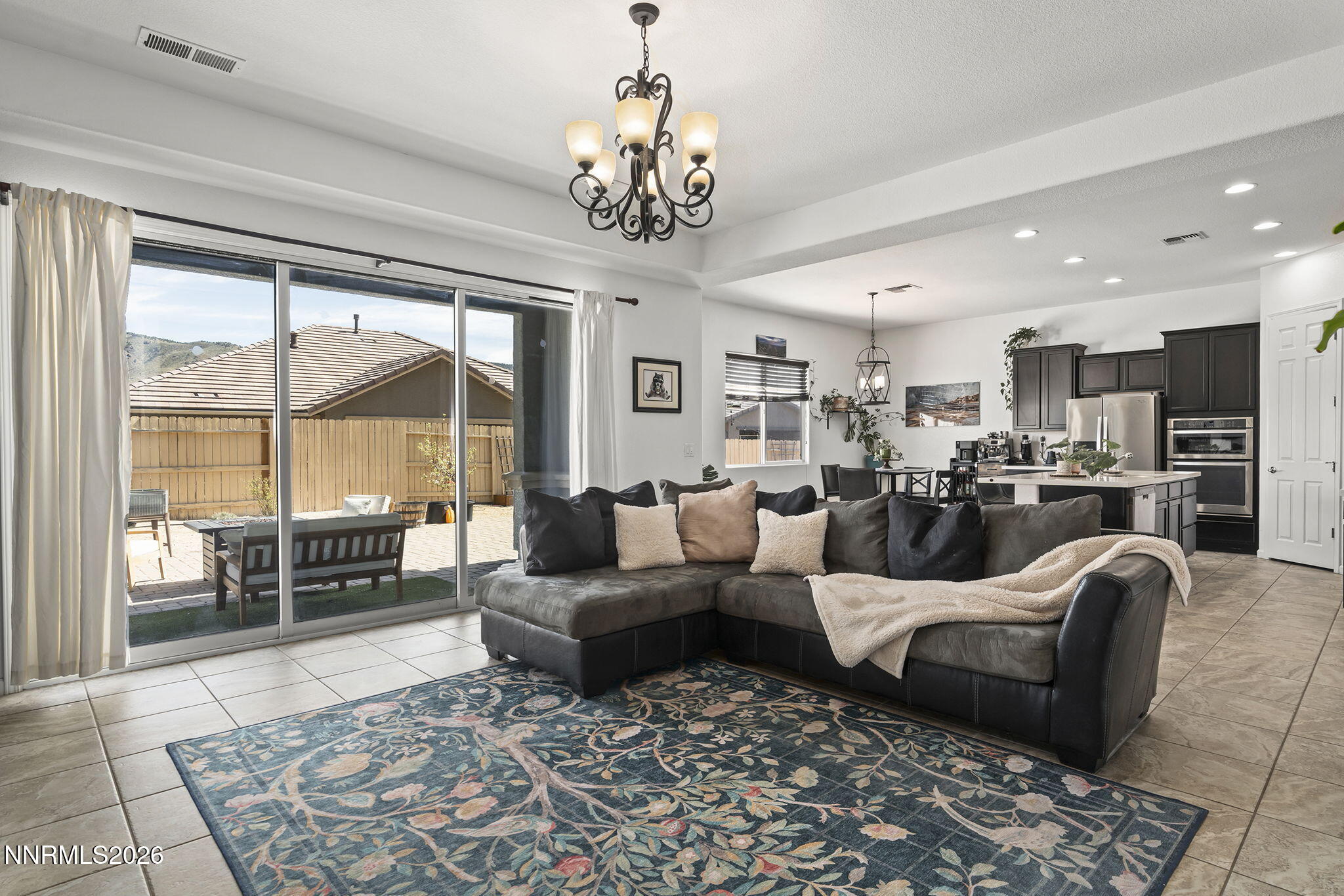 10080 Ellis Pk Lane Reno, NV 89521 - Photo 4 of 32 8-web-or-mls-_DSC8068