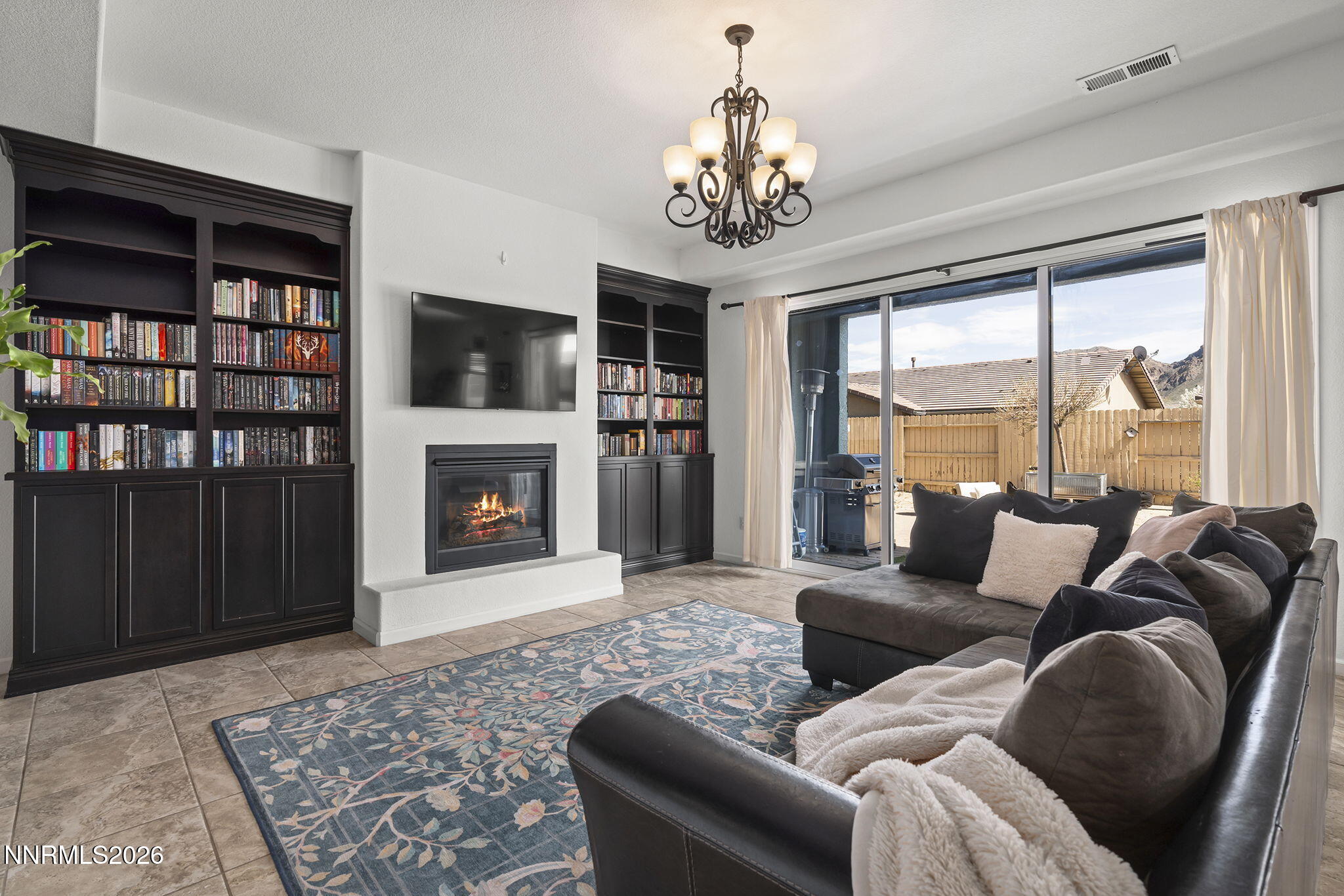 10080 Ellis Pk Lane Reno, NV 89521 - Photo 5 of 32 9-web-or-mls-_DSC8074