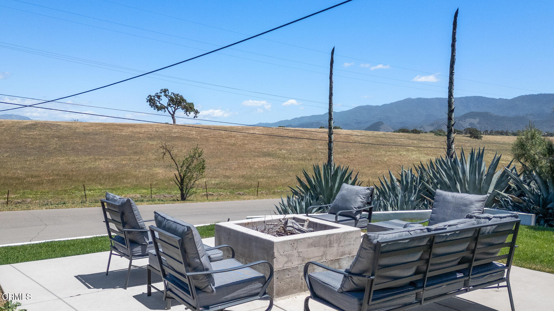 1311 Meadowvale Road Santa Ynez, CA 93460 - Photo 2 of 27 1311-meadowvaleroadsantaynezca28