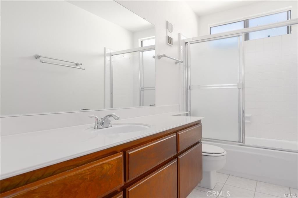 23 Columbus Irvine, CA 92620 - Photo 25 of 31 Bathroom 2