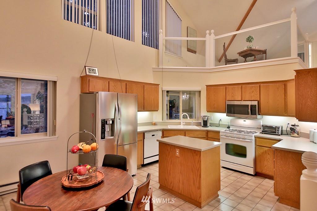 2477 North Bluff Road Greenbank, WA 98253 - Photo 14 of 38 Gallery Image 14