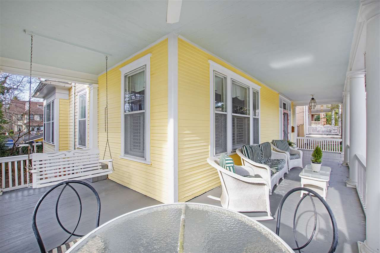 127 Hawthorne Road Raleigh, NC 27605 - Photo 3 of 30 Photo 3