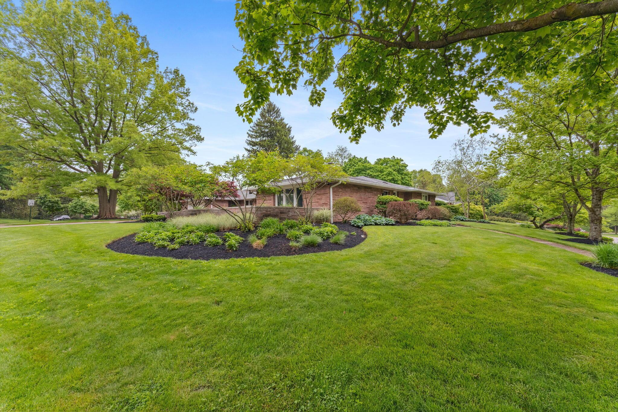 2579 Middlesex Road Upper Arlington, OH 43220 - Photo 74 of 92 Side of Home