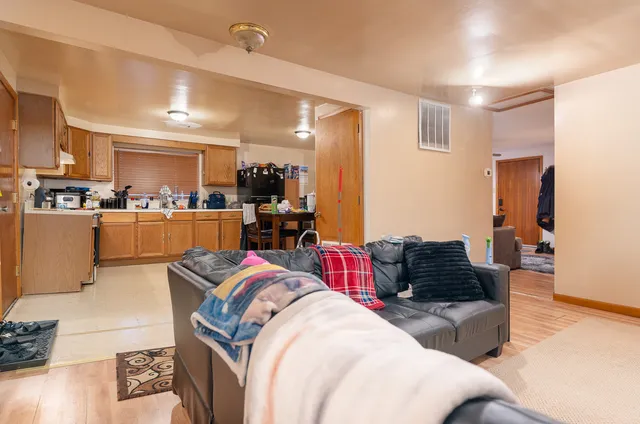 $175,000 | 756 Woodruff Avenue, Joliet, IL 60436