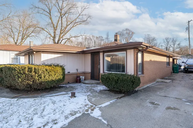 $175,000 | 756 Woodruff Avenue, Joliet, IL 60436
