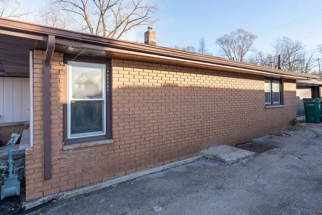 $175,000 | 756 Woodruff Avenue, Joliet, IL 60436