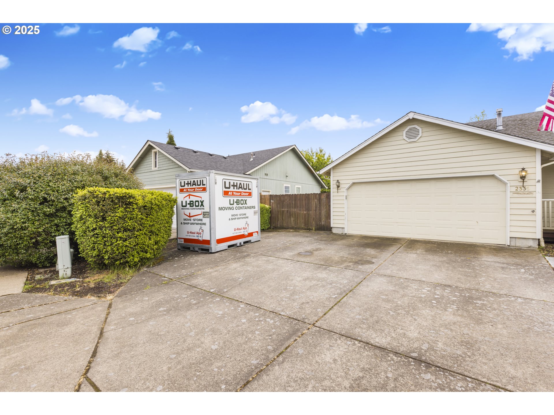 2335 Sony Loop Eugene, OR 97404 - Photo 29 of 30 a view of a house with a yard and garage