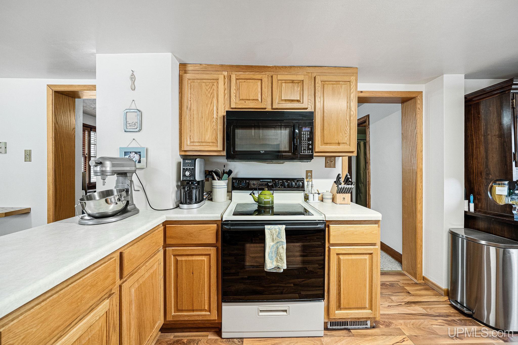 312 West Ridge Street Ishpeming, MI 49849 - Photo 5 of 39