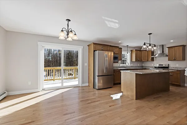 $571,000 | 11 Pleasant Hill Road, Sidney, ME 04330
