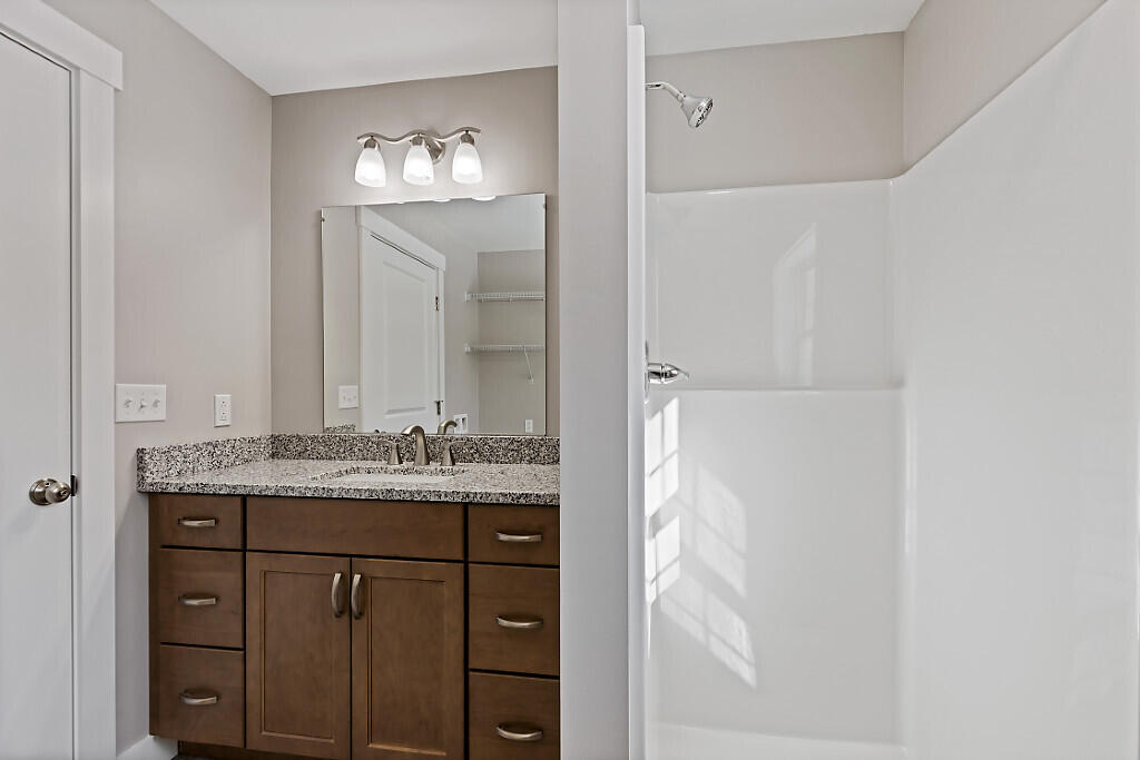 11 Pleasant Hill Road Sidney, ME 04330 - Photo 25 of 73 72_BP5A0975_DxO_mls