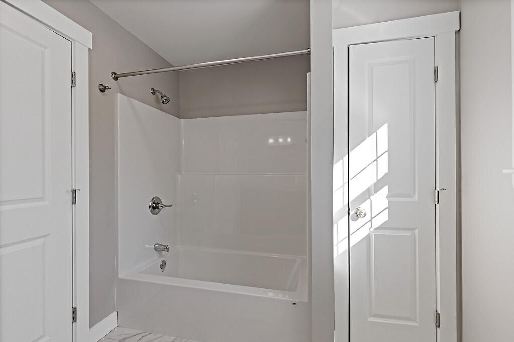 11 Pleasant Hill Road Sidney, ME 04330 - Photo 47 of 73 50_BP5A0909_DxO_mls