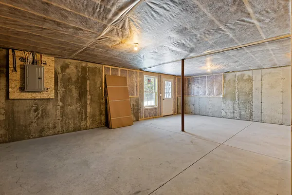 $571,000 | 11 Pleasant Hill Road, Sidney, ME 04330