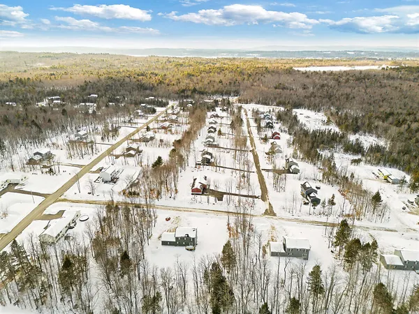 $571,000 | 11 Pleasant Hill Road, Sidney, ME 04330