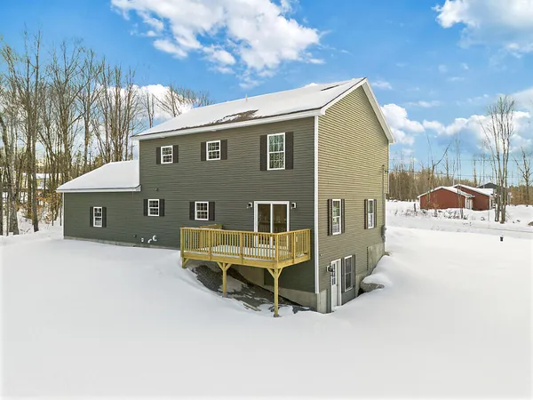 $571,000 | 11 Pleasant Hill Road, Sidney, ME 04330