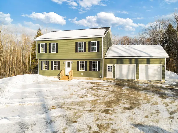 $571,000 | 11 Pleasant Hill Road, Sidney, ME 04330