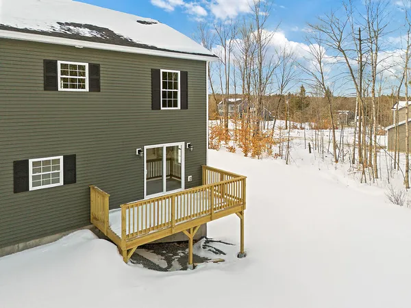 $571,000 | 11 Pleasant Hill Road, Sidney, ME 04330