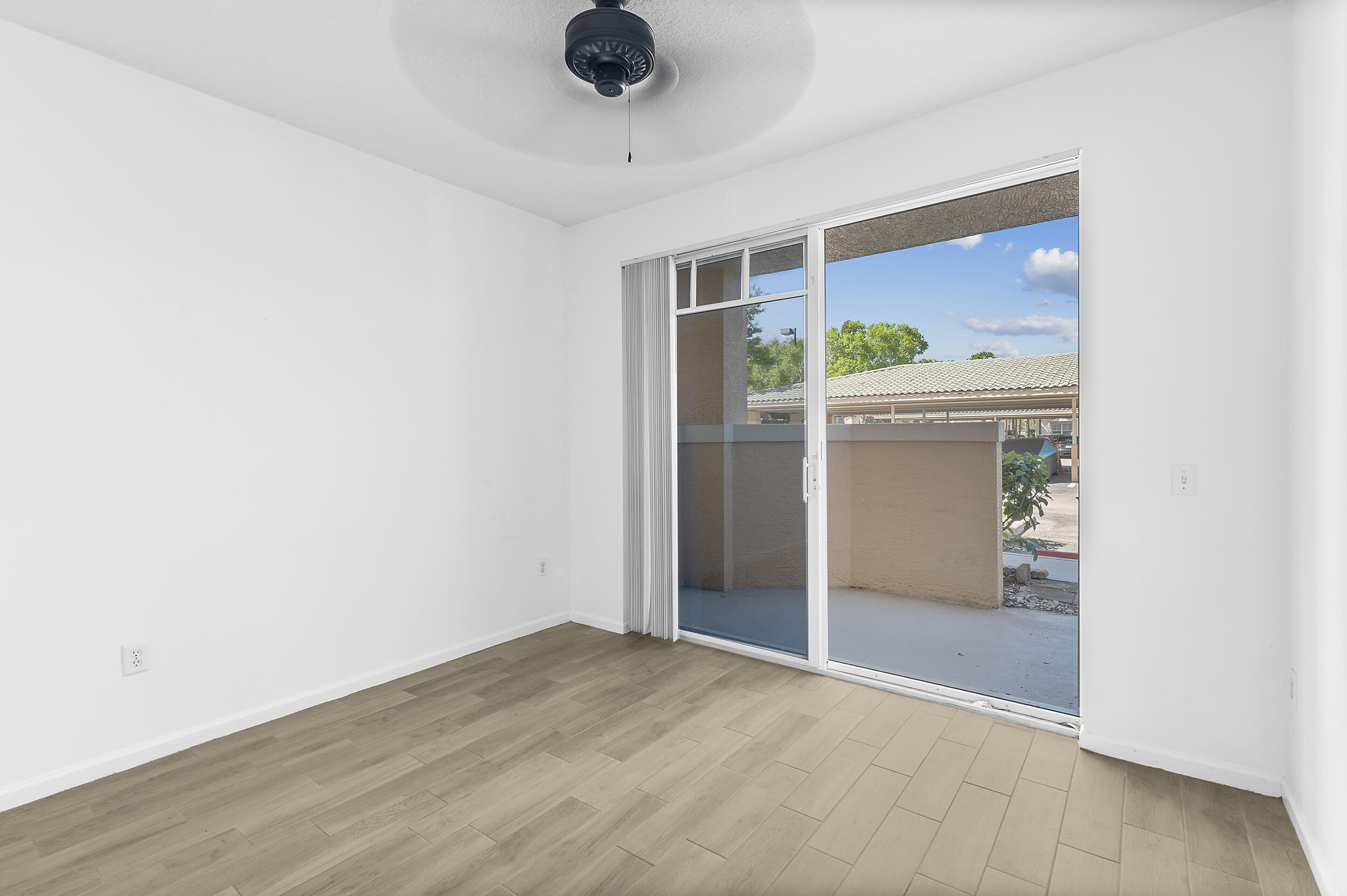 4784 Central Boulevard, Unit 12 Jupiter, FL 33458 - Photo 11 of 23 dsc_5318