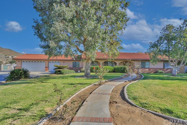 6633 Kerry Lane Riverside, CA 92509 - Photo 1 of 1 a view of a house with a yard