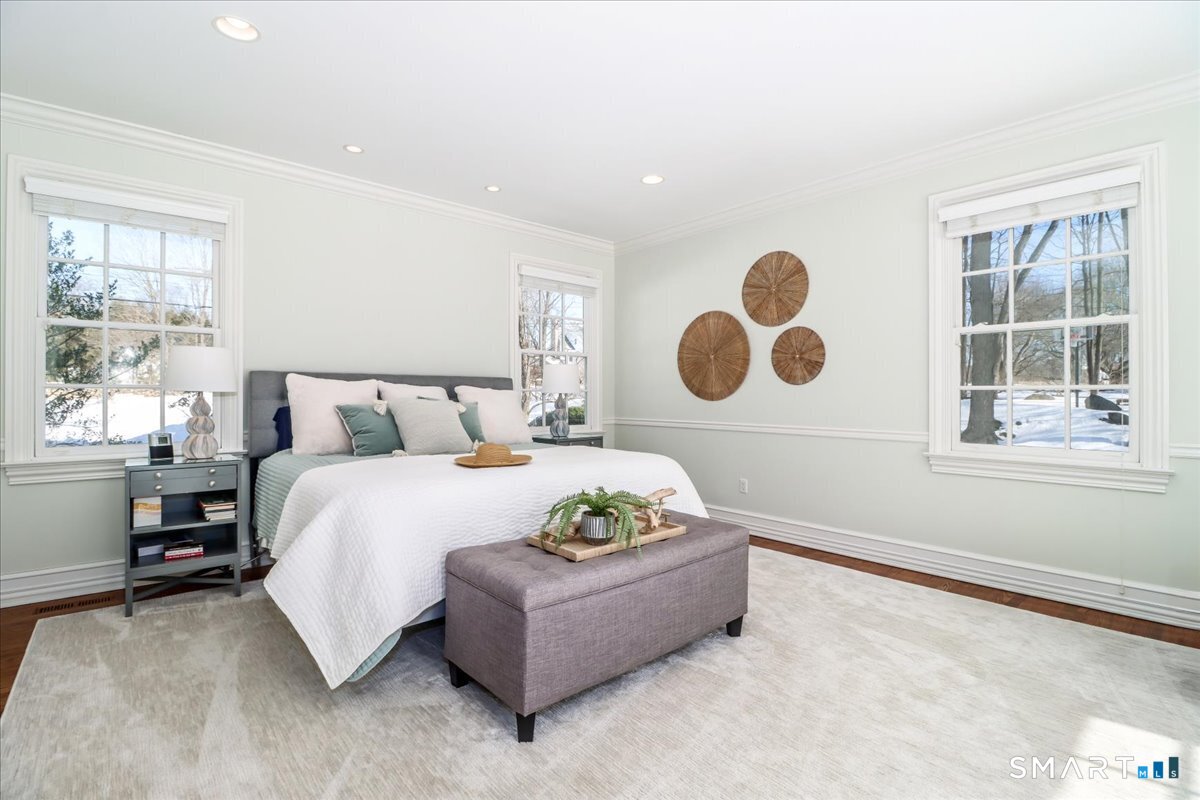 9 Old Farm Road Wilton, CT 06897 - Photo 17 of 39
