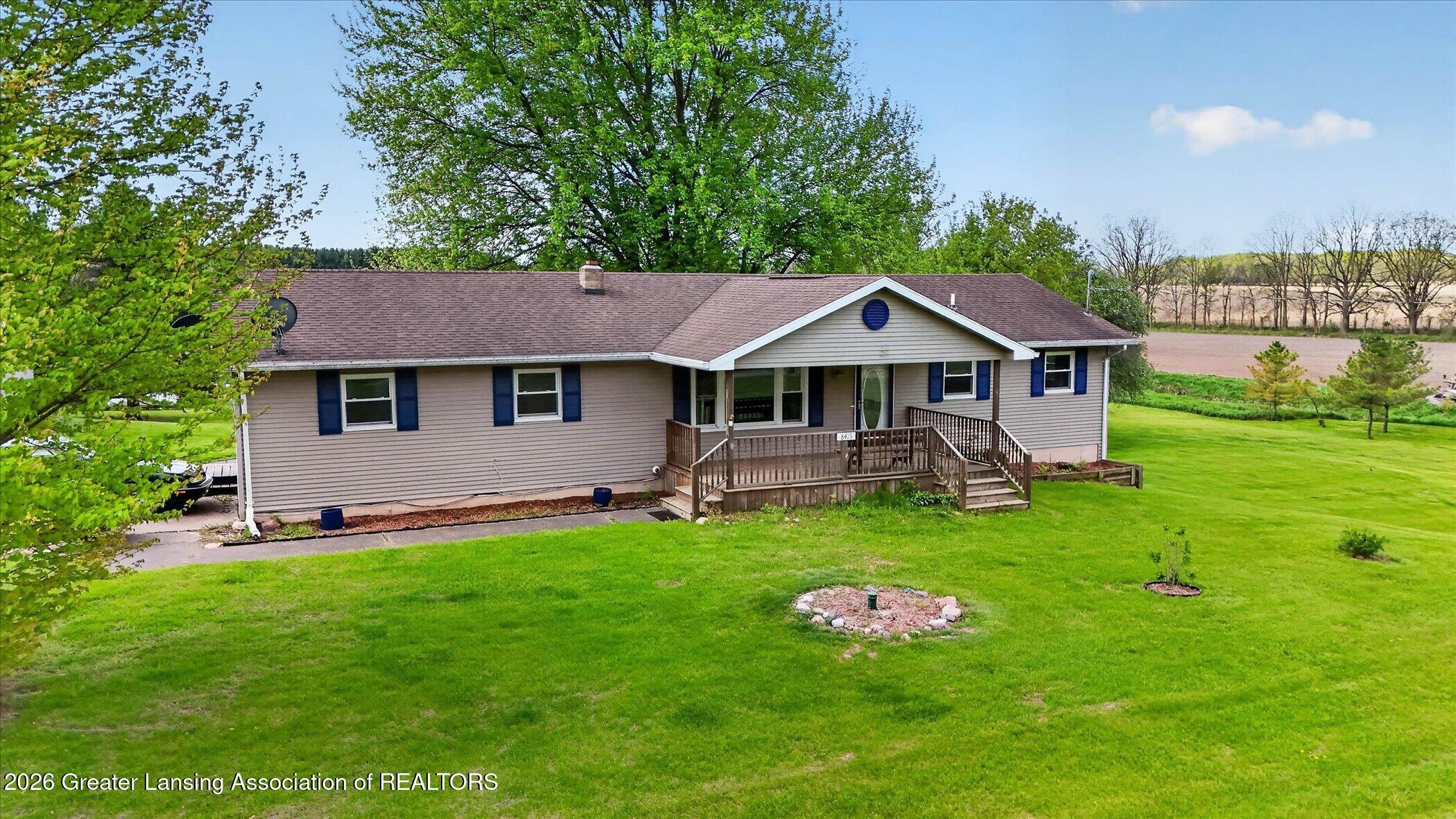 8415 Church Road St. Johns, MI 48879 - Photo 62 of 76 60-8415-Church-Rd-WindowStill-Photograph