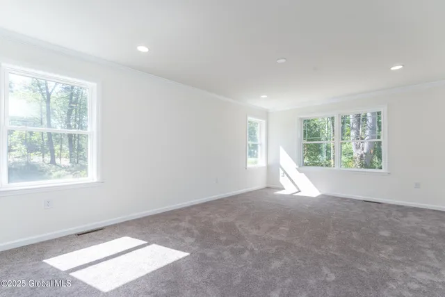 $530,900 | 14 Killington Lane, Johnstown, NY 12095