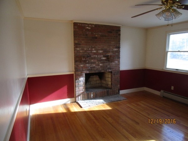 225 Paxton Road Spencer, MA 01562 - Photo 12 of 30 Gallery Image 12