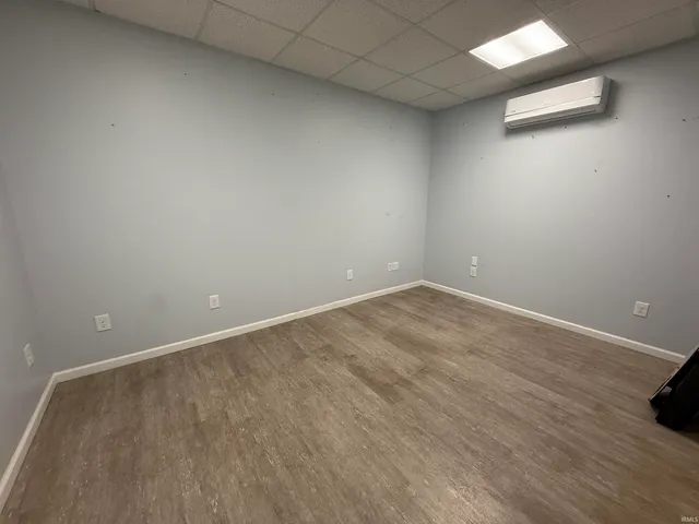 $145,000 | 907 North Vincennes Avenue, Petersburg, IN 47567