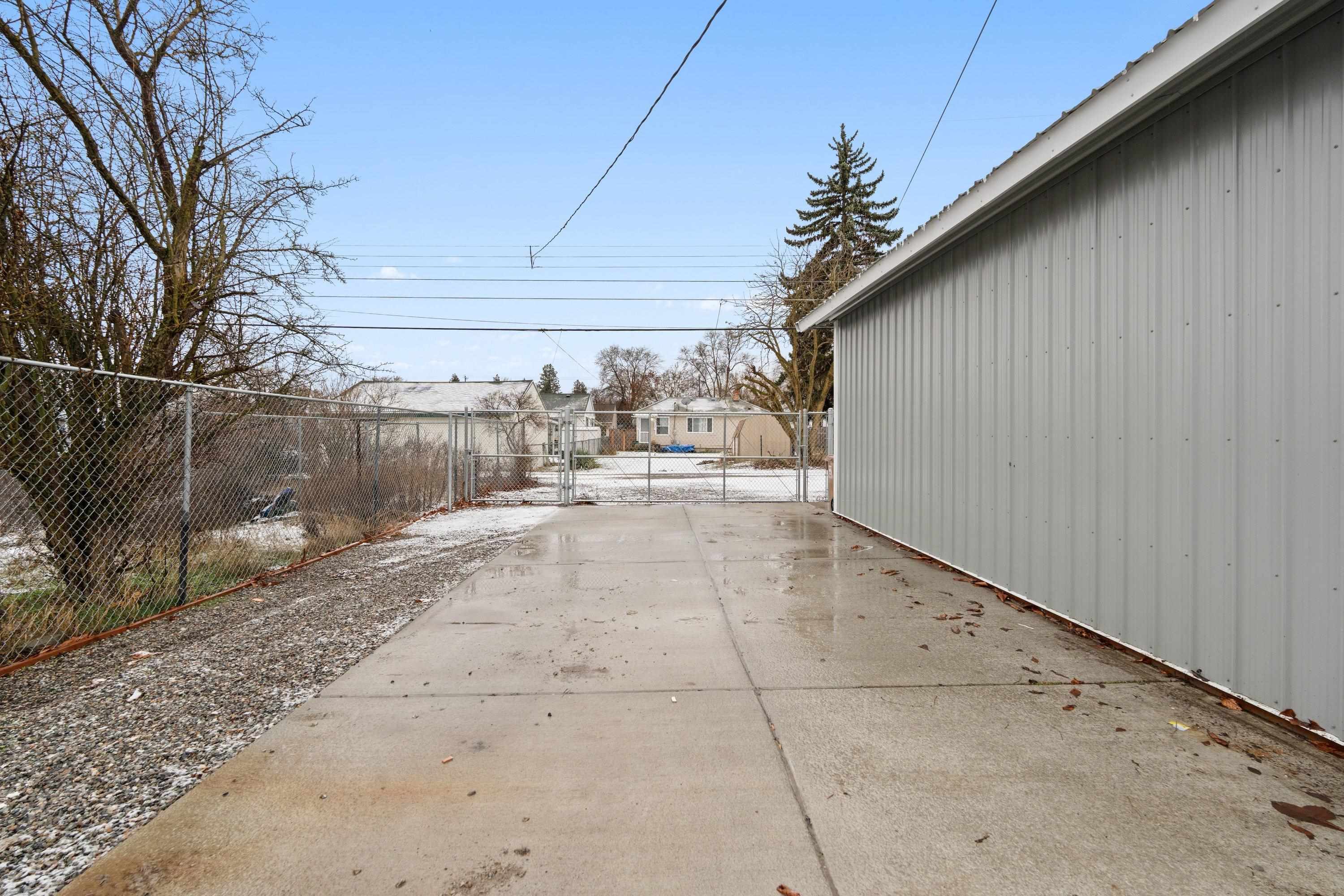 724 East Joseph Avenue Spokane, WA 99208 - Photo 33 of 40