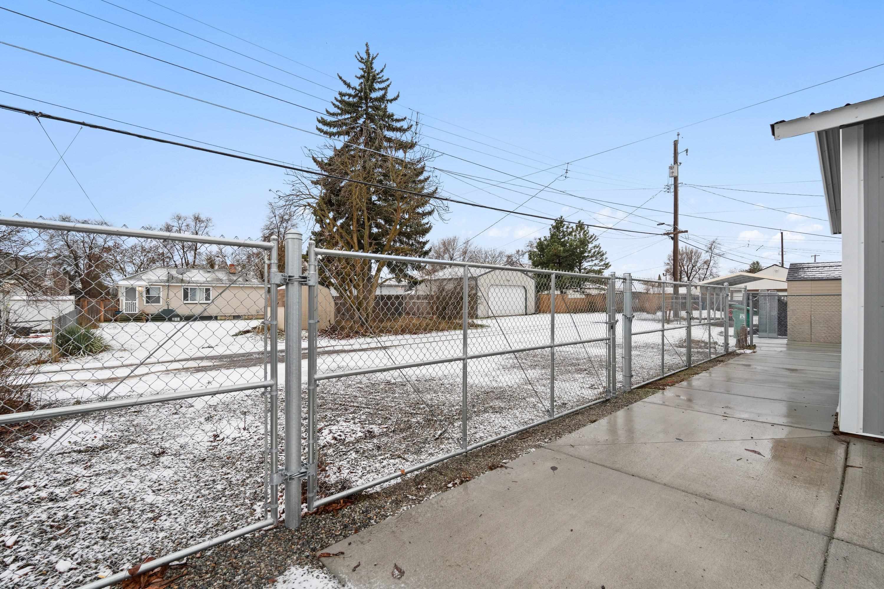 724 East Joseph Avenue Spokane, WA 99208 - Photo 37 of 40