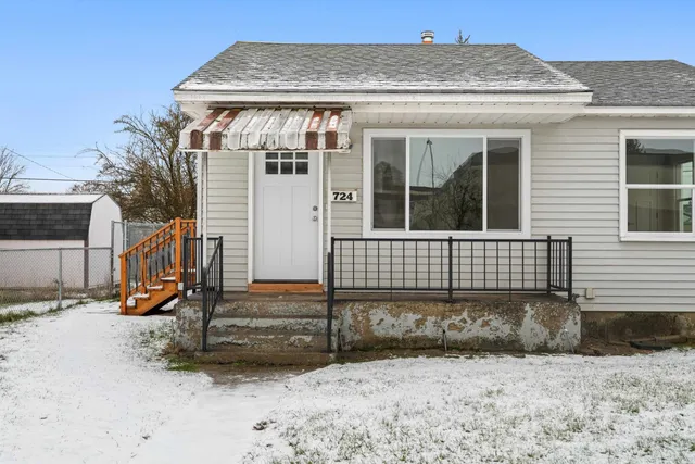 $364,995 | 724 East Joseph Avenue, Spokane, WA 99208