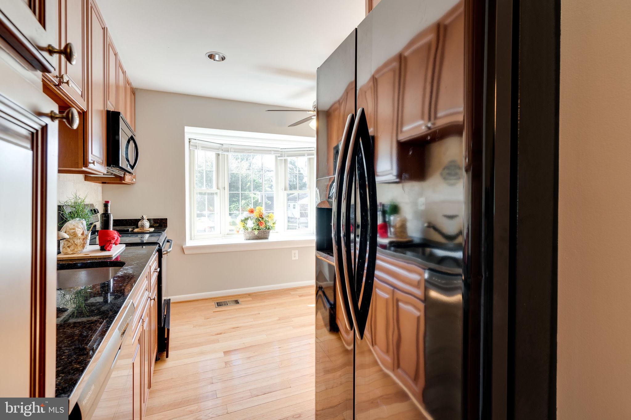 7241 Reservoir Road Springfield, VA 22150 - Photo 14 of 68