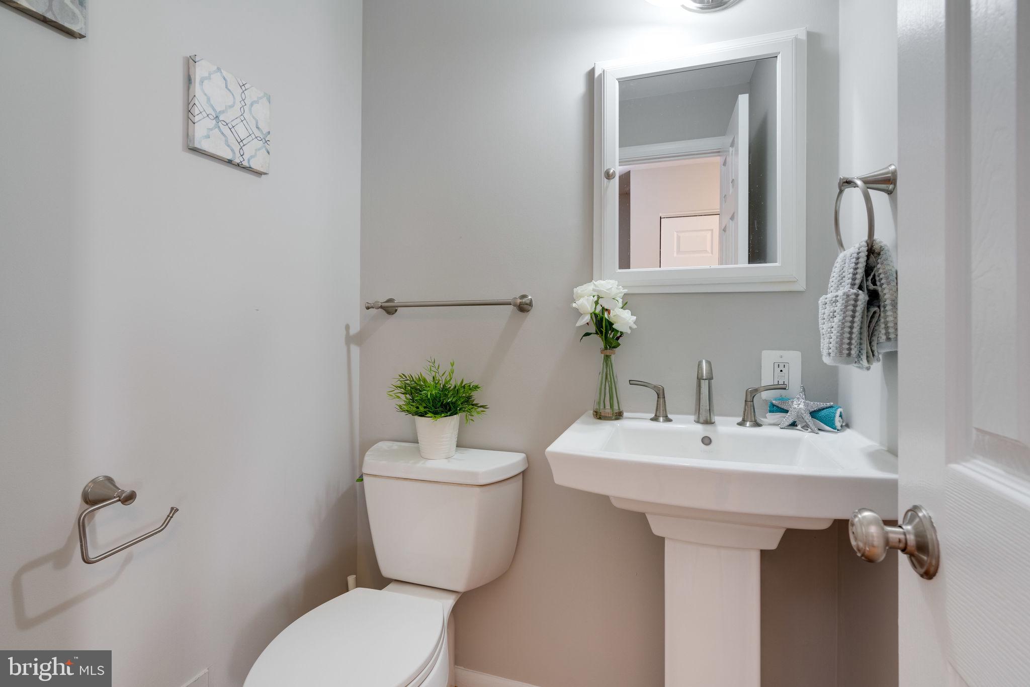 7241 Reservoir Road Springfield, VA 22150 - Photo 30 of 68