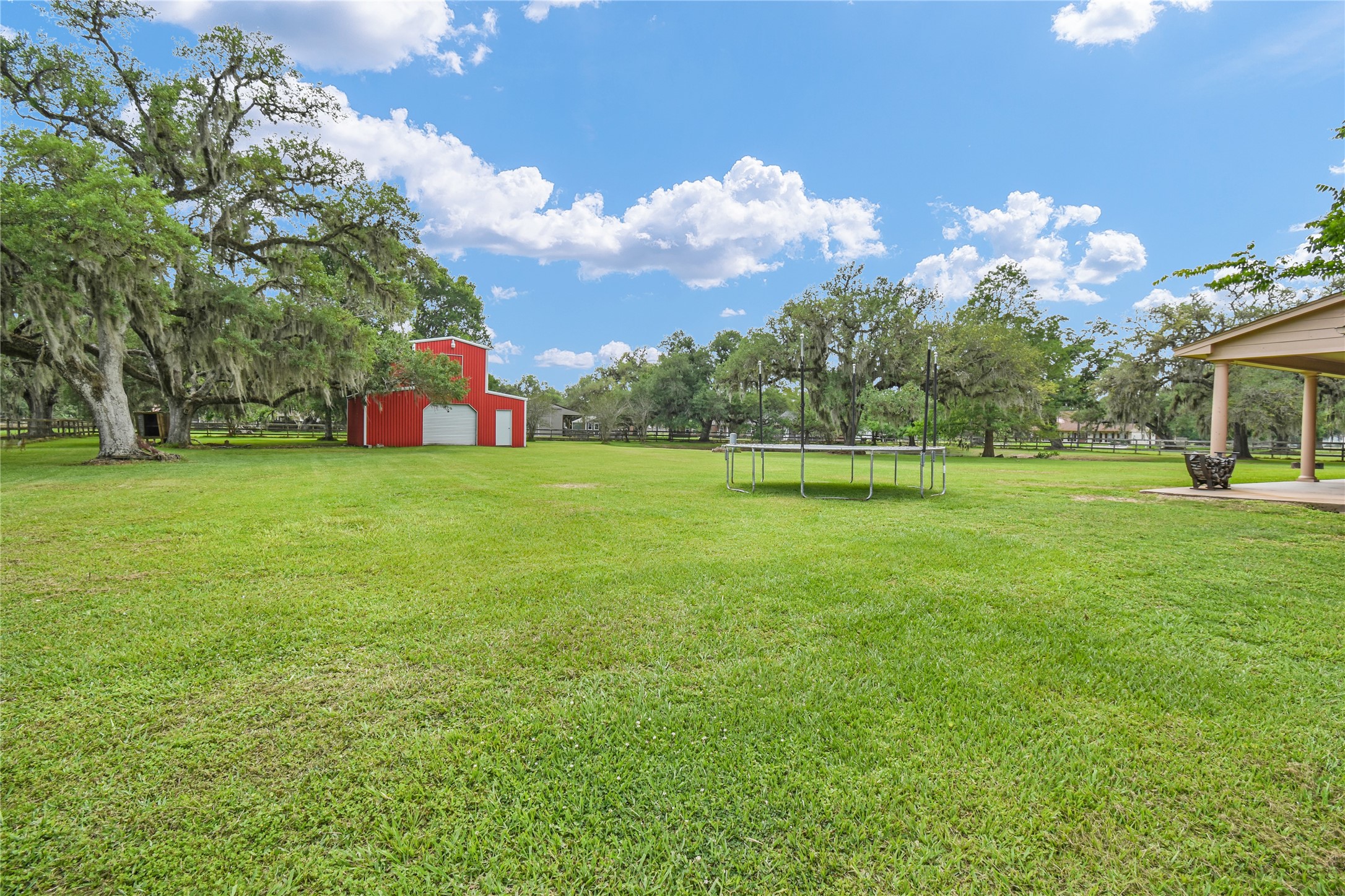 1031 Bar X Trail Angleton, TX 77515 - Photo 4 of 50
