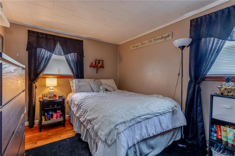 1869 B Barclay Hill Road Beaver, PA 15009 - Photo 11 of 23 Second bedroom.....