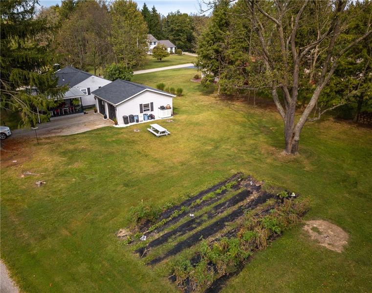 1869 B Barclay Hill Road Beaver, PA 15009 - Photo 23 of 23 A definite must see.....