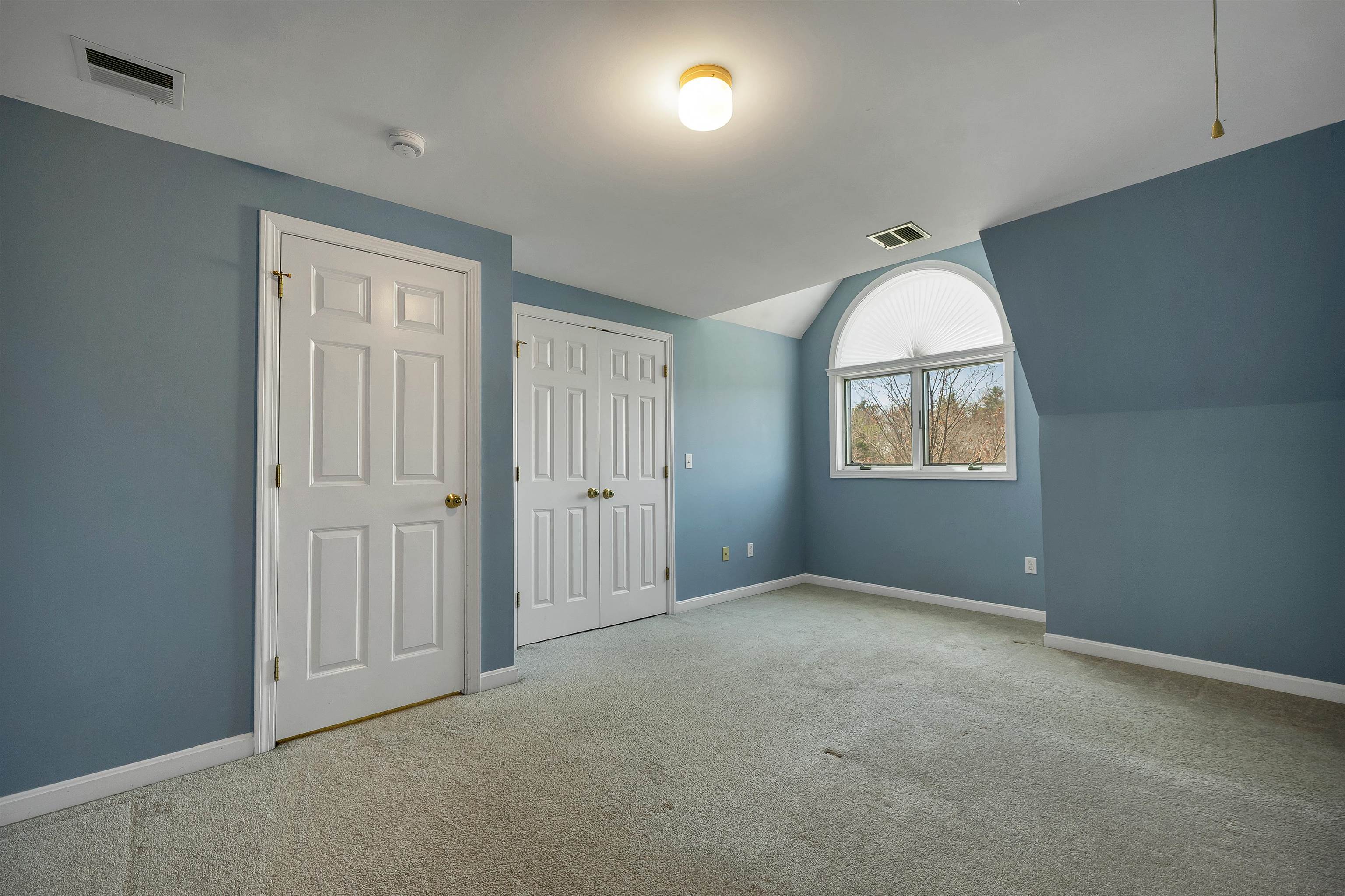 422 Ledgeview Drive Rochester, NH 03839 - Photo 15 of 33
