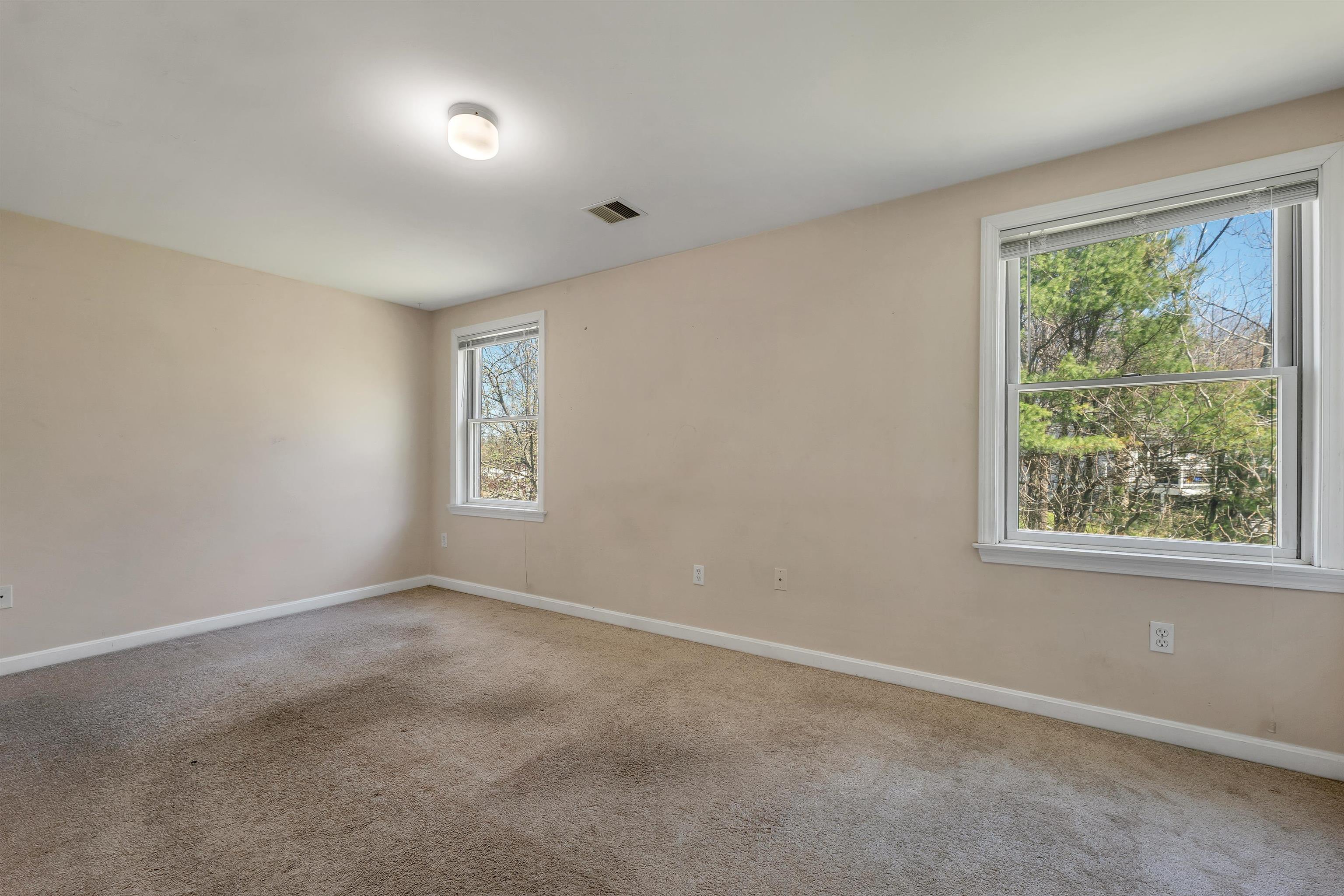 422 Ledgeview Drive Rochester, NH 03839 - Photo 20 of 33