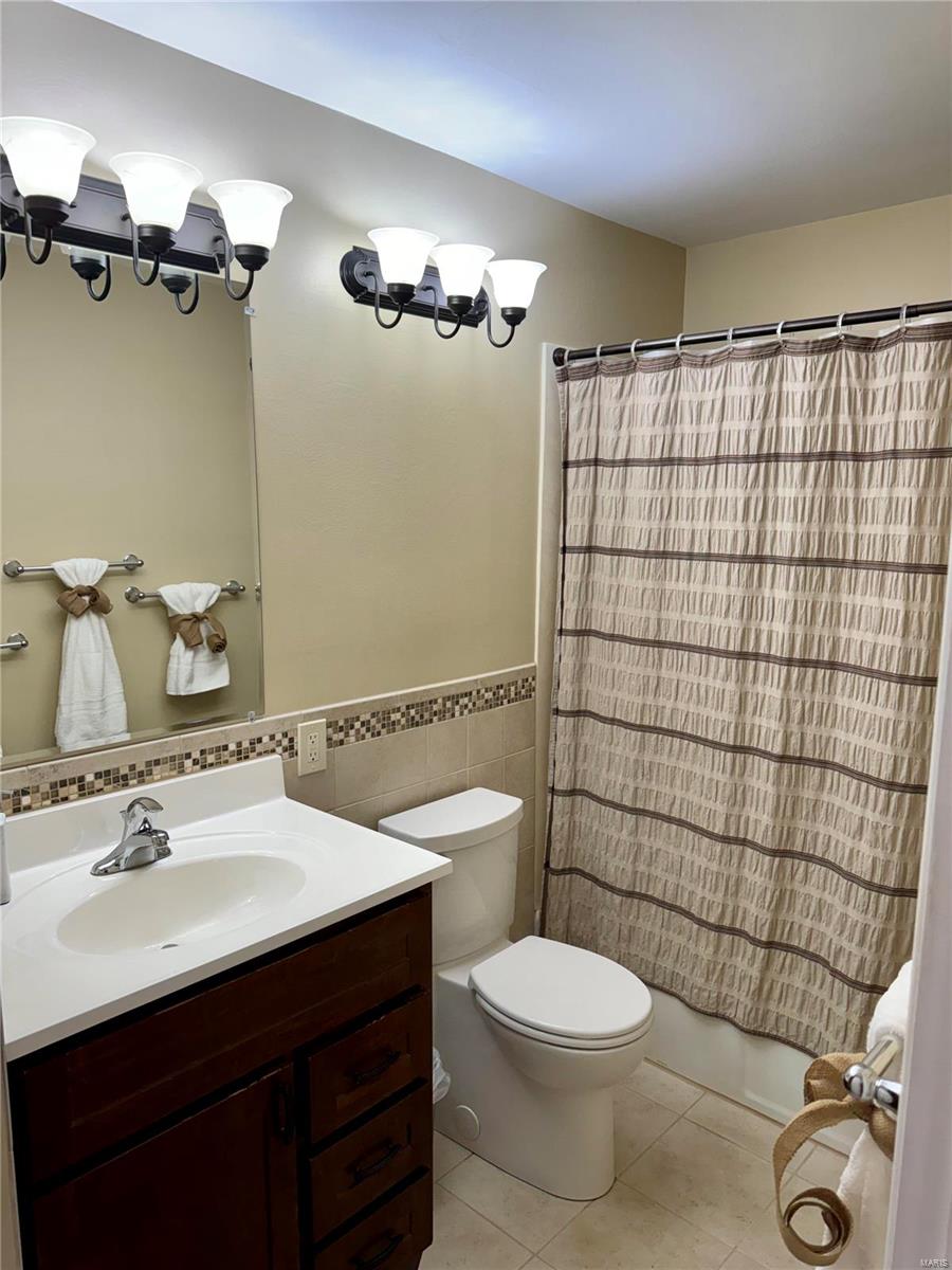 4651 Towne South Road St. Louis, MO 63128 - Photo 14 of 34 Gallery Image 14