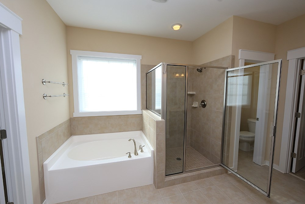 160 St Mellion Street Raleigh, NC 27603 - Photo 14 of 29 Master Bath/Spa