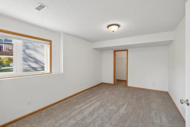 $450,000 | 14606 Beverly Lane, Savage, MN 55378