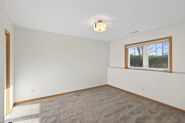 $450,000 | 14606 Beverly Lane, Savage, MN 55378