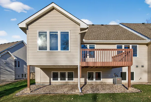 $450,000 | 14606 Beverly Lane, Savage, MN 55378