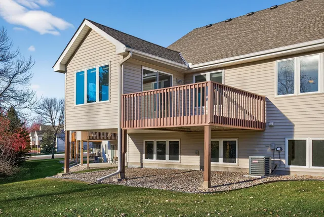 $450,000 | 14606 Beverly Lane, Savage, MN 55378