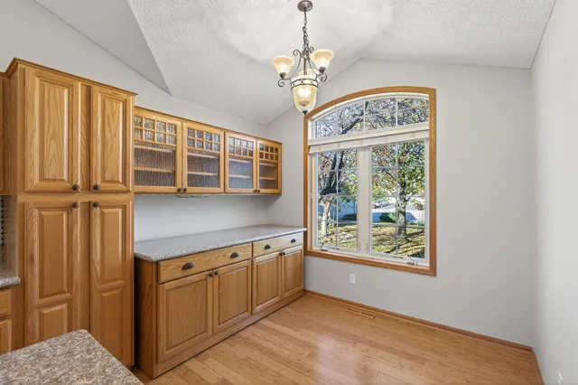 $450,000 | 14606 Beverly Lane, Savage, MN 55378