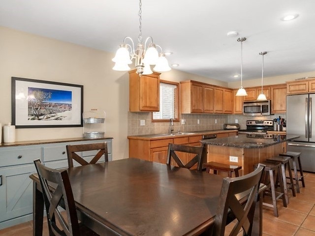 711 Upper Terrace Lane Colbert, WA 99005 - Photo 9 of 30 Gallery Image 9