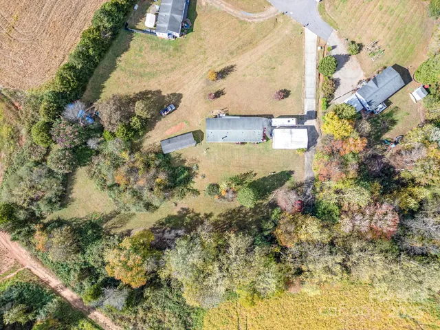 $265,000 | 339 Howard Norton Drive, Hiddenite, NC 28636
