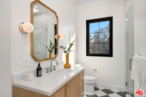 $4,550,000 | 1500 Louella Avenue, Venice, CA 90291
